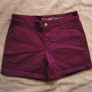 Girlfriend 5 inch short